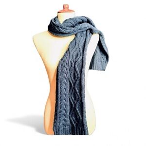 Dark blue cable knit scarf men’s or women’s